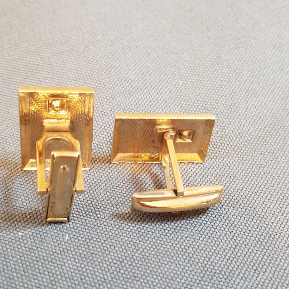 VTG Cufflinks gold tone rectangle blue rhinestone - Picture 5 of 6